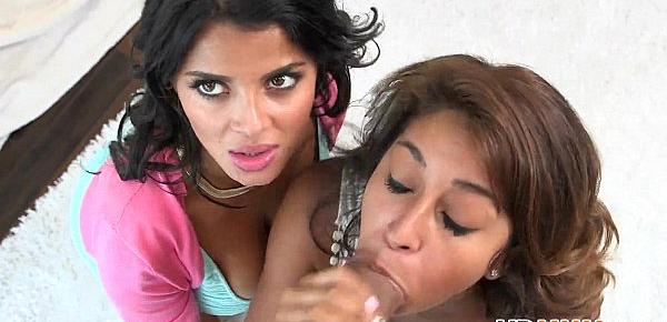  Bianka gives teaching sex lesson to Sarai